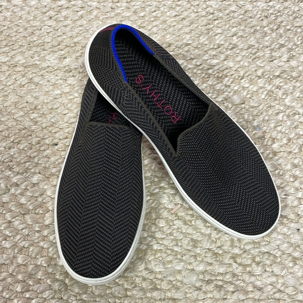 ROTHY’S Black Sneakers Slip On size 8